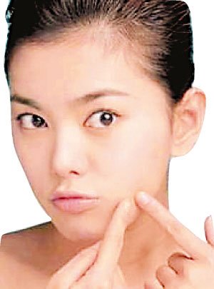 什(shén)麽樣的(de)肌膚易長成人(rén)痘?