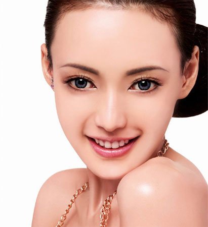 什(shén)麽樣的(de)肌膚易長成人(rén)痘?